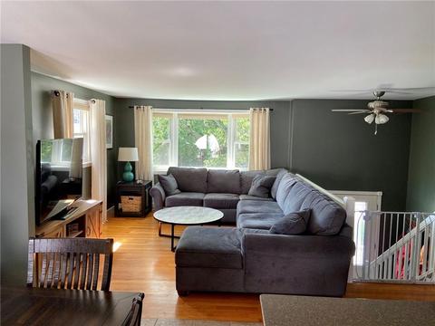 18 Laforge Dr, Coventry, RI 02816 photo 4
