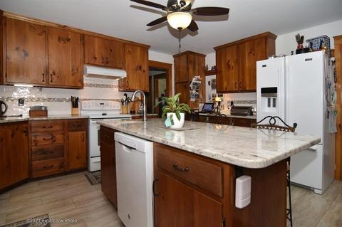 1435 Putnam Pike, Glocester, RI 02814 photo 10
