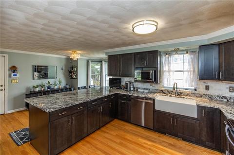 100 Nolbeth Dr, Warwick, RI 02888 photo 7