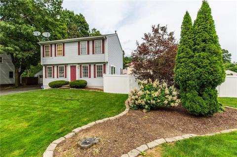 100 Nolbeth Dr, Warwick, RI 02888 photo 2