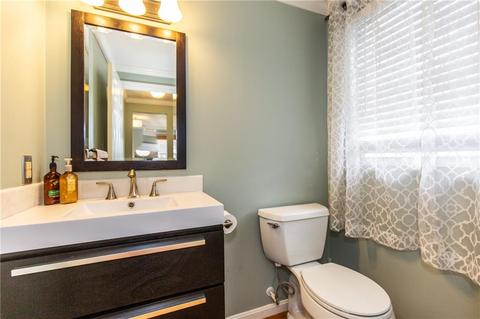 100 Nolbeth Dr, Warwick, RI 02888 photo 14