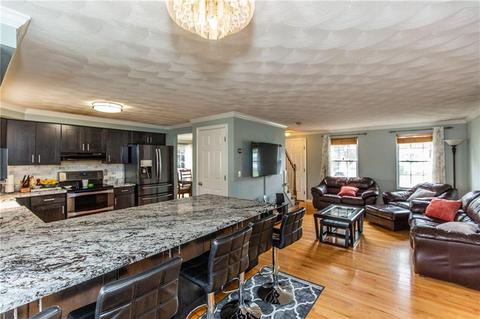 100 Nolbeth Dr, Warwick, RI 02888 photo 12