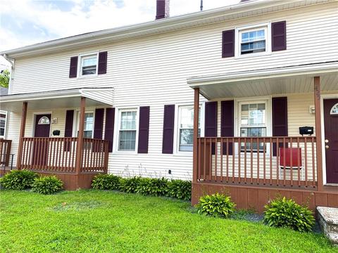 429 Rathbun St, Woonsocket, RI 02895 photo 4