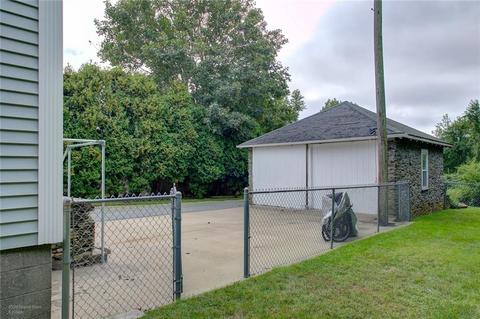 357 Valley Rd, Middletown, RI 02842 photo 40