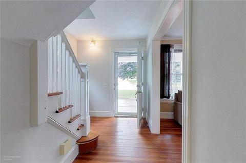 357 Valley Rd, Middletown, RI 02842 photo 12