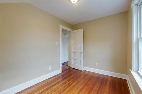 357 Valley Rd, Middletown, RI 02842 photo 30