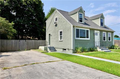 17 Tarleton St, Warwick, RI 02889 photo 2