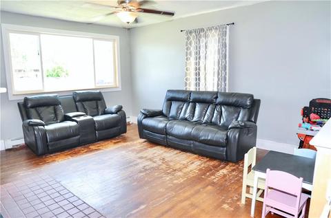 17 Tarleton St, Warwick, RI 02889 photo 6