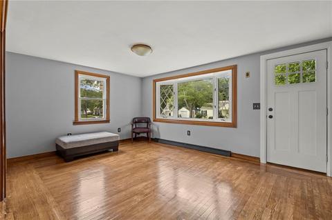 42 Inman Ave, Warwick, RI 02886 photo 17