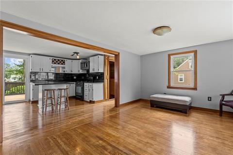 42 Inman Ave, Warwick, RI 02886 photo 19