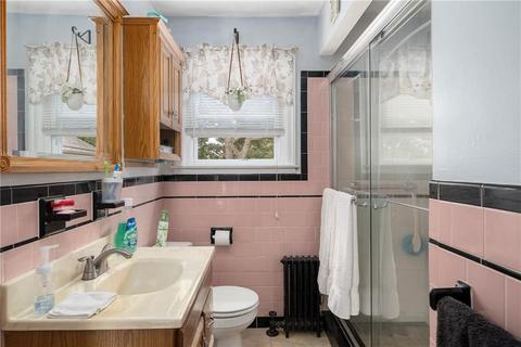 181 Avenue A, Woonsocket, RI 02895 photo 8