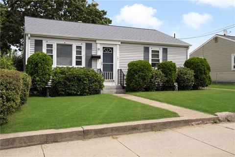 181 Avenue A, Woonsocket, RI 02895 photo 2