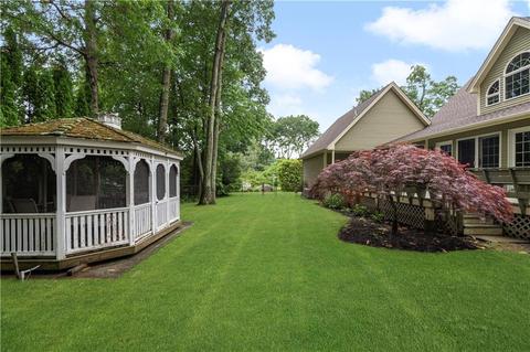 72 Castleton Dr, Cranston, RI 02921 photo 26