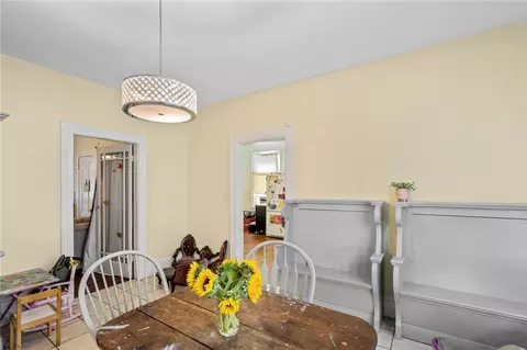 123 Willow St, Woonsocket, RI 02895 photo 12