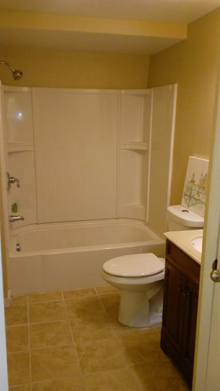56 Olo St, Woonsocket, RI 02895 photo 34