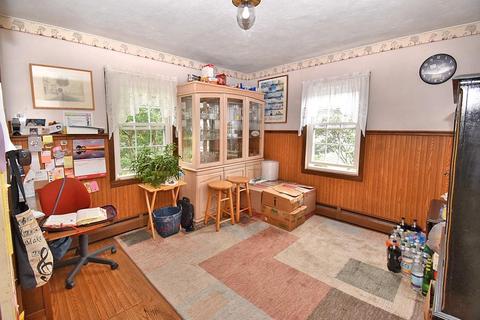 281 Pine St, Warwick, RI 02888 photo 4