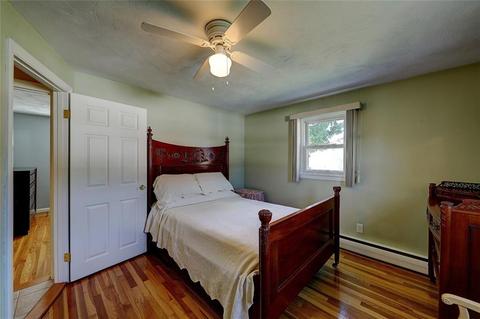 100 Marigold Dr, Warwick, RI 02889 photo 25