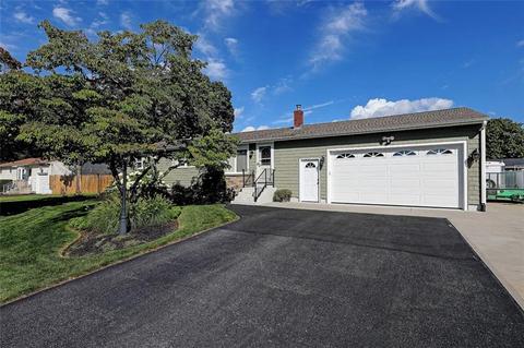 100 Marigold Dr, Warwick, RI 02889 photo 3