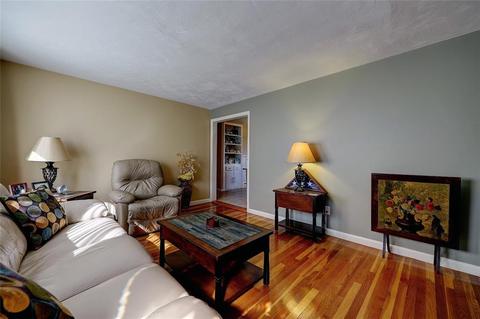 100 Marigold Dr, Warwick, RI 02889 photo 13
