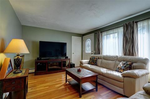 100 Marigold Dr, Warwick, RI 02889 photo 12