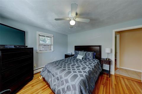 100 Marigold Dr, Warwick, RI 02889 photo 23
