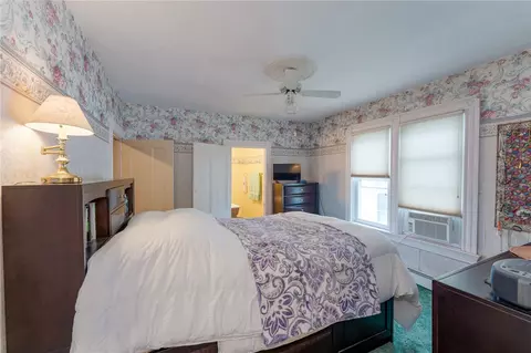 399 S Main St, Woonsocket, RI 02895 photo 6
