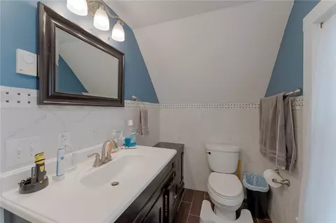 399 S Main St, Woonsocket, RI 02895 photo 14