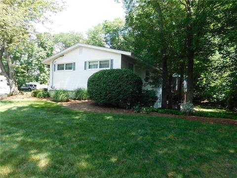2 Deborah Rd, Warwick, RI 02888 photo 7