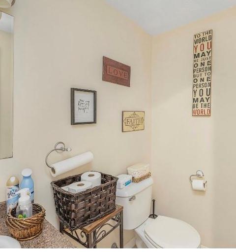 450 Providence St #7, West Warwick, RI 02893 photo 8