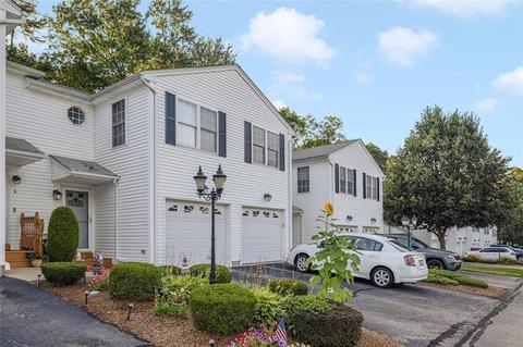450 Providence St #7, West Warwick, RI 02893 photo 3