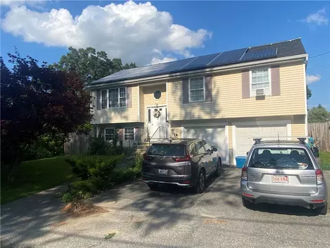 69 11th Ave, Woonsocket, RI 02895 photo 1