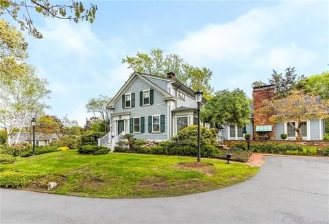 11 Bluff Rd, Barrington, RI 02806 photo 1