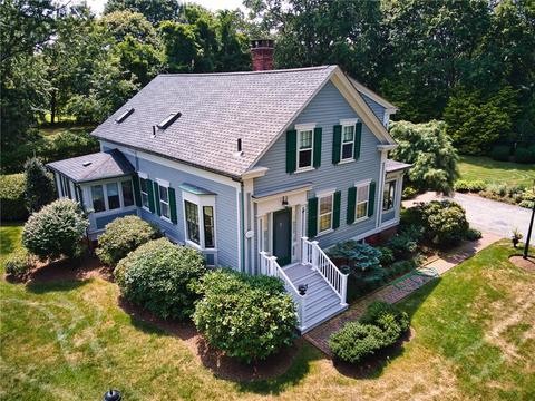 11 Bluff Rd, Barrington, RI 02806 photo 4