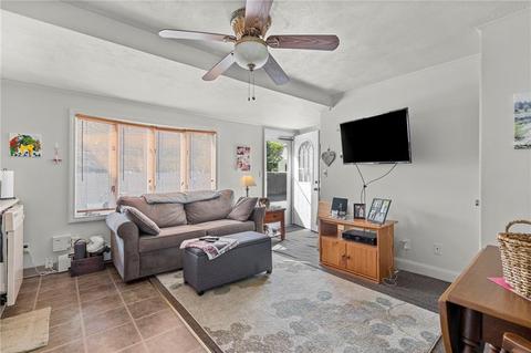 1027 Toll Gate Rd, Warwick, RI 02886 photo 16