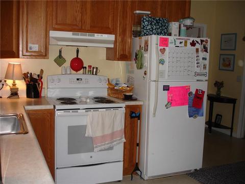 332 Grove St, Woonsocket, RI 02895 photo 5