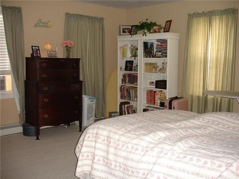 332 Grove St, Woonsocket, RI 02895 photo 8