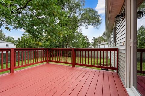 94 Sunnyside Dr, Warwick, RI 02889 photo 33