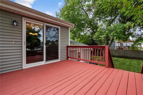 94 Sunnyside Dr, Warwick, RI 02889 photo 39