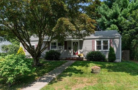 99 Lockhaven Rd, Warwick, RI 02889 photo 2
