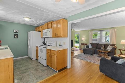 99 Lockhaven Rd, Warwick, RI 02889 photo 14