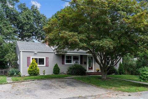 99 Lockhaven Rd, Warwick, RI 02889 photo 3