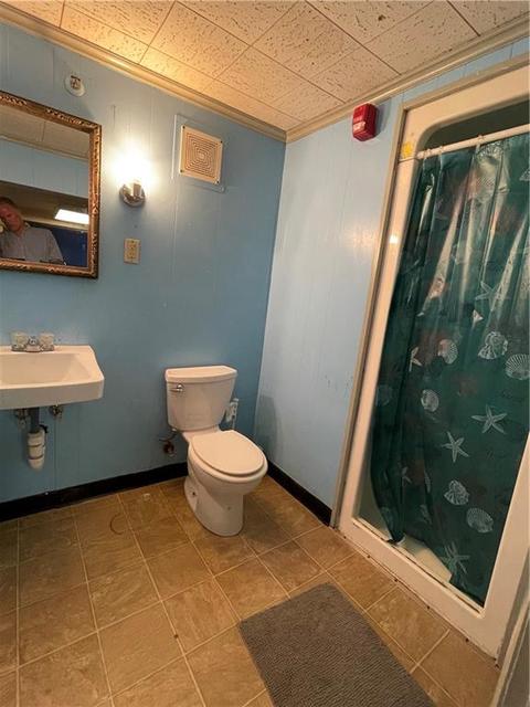 548 Providence St, Woonsocket, RI 02895 photo 7