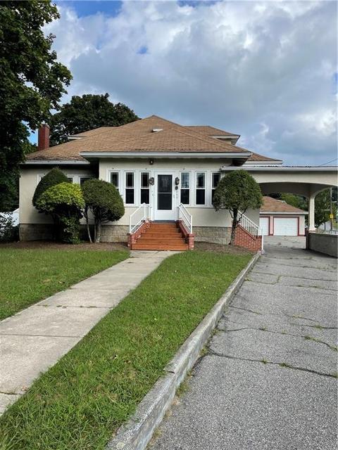 548 Providence St, Woonsocket, RI 02895 photo 1