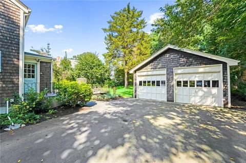 52 Ridge Rd, Bristol, RI 02809 photo 4