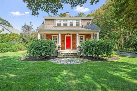 52 Ridge Rd, Bristol, RI 02809 photo 2