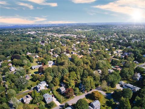 52 Ridge Rd, Bristol, RI 02809 photo 35