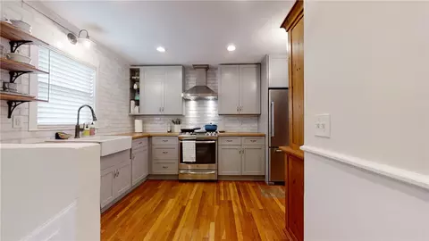 23 Mayfair Rd, Warwick, RI 02888 photo 16