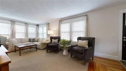23 Mayfair Rd, Warwick, RI 02888 photo 8