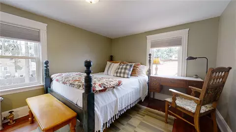 23 Mayfair Rd, Warwick, RI 02888 photo 21
