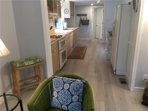 121 Damon Ave, Warwick, RI 02889 photo 4